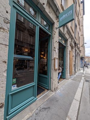 view from the street at Lipopette in Lyon