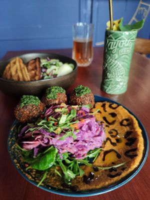  at Café Contresort in Paris