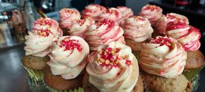 Moelleux myrtille glace thé vert at Café Contresort in Paris