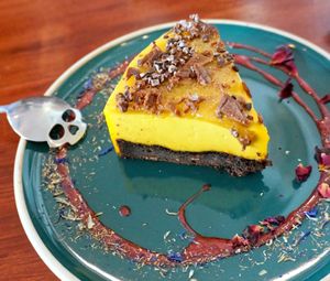 Mango/Chocolate cake at Café Contresort in Paris