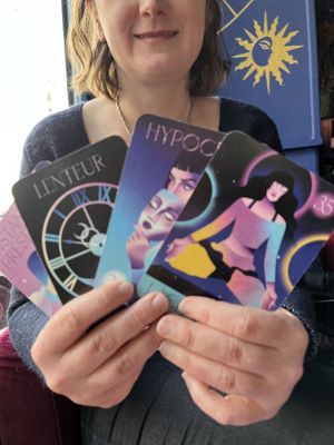 Les oracles à disposition   at Café Contresort in Paris