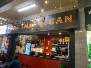 Front of restaurant at Blossoming Lotus in Surfers Paradise