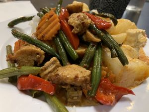 Buffet choices  at Blossoming Lotus in Surfers Paradise