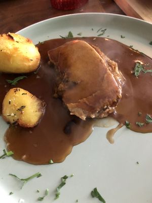 Like Chicken Sunday Roast   at Grá Irish Gastropub in Mallorca