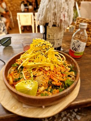 Thai noodles at Grá Irish Gastropub in Mallorca