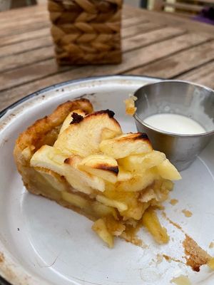 apple pie at Grá Irish Gastropub in Mallorca
