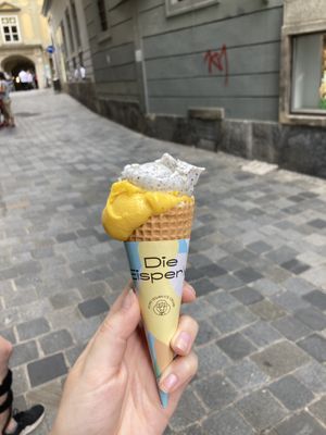 Mango + Poppy (One mixed scoop)  at Eisperle - Färbergasse in Graz
