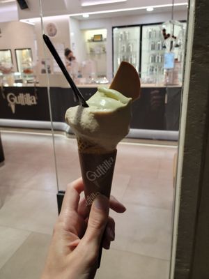 Nocciola and pistachio benessere at Guttilla - Via Dei Gracchi in Rome