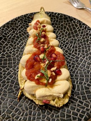 Aubergine with hummus  at Het Hooihuis in Roosendaal