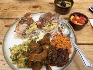 I split the hoppers and scramble with my son at brunch  at Mirisata in Portland