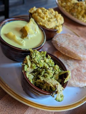 Pol roti combo plate with broccoli mallun at Mirisata in Portland
