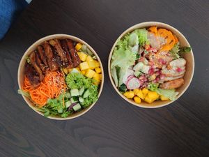 All Vegan Bowl und Rainbow Bowl at All Vegan in Hannover