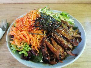 Sesambowl at All Vegan in Hannover