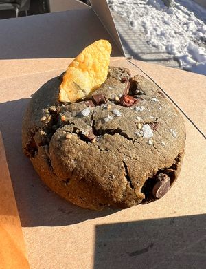 GF/V Black tahini choc chip cookie.  She thiccc and I love her! 😍  #Veganuary at Ordinarie Fare in Dayton