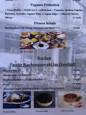 Veganes Frühstück und Kuchen   at Zekis UniCafé in Heidelberg