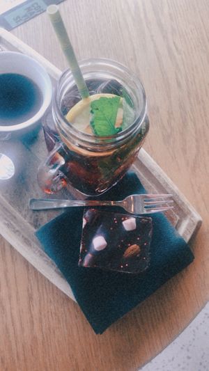 homemade lemonade & vegan rocky road at Coffeelab - Central Station in Eindhoven