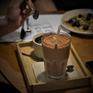 Vegan chocolate and avocado cream with vegan smoothies  at TÈCO in Palermo