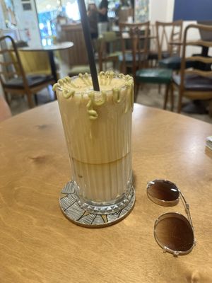 Pistacchio iced latte  at TÈCO in Palermo