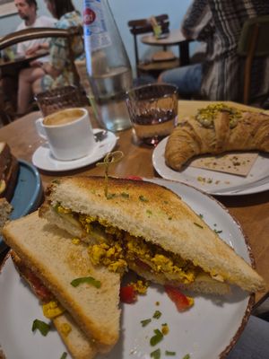 Tofu Avocado Toast at TÈCO in Palermo