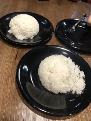 white rice $1/plate at Leaf Corner 慈素 - Tai Seng in Central Singapore