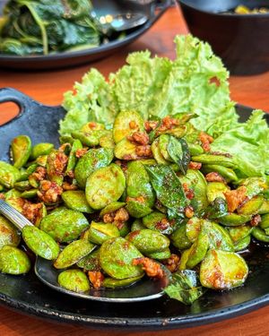   at Leaf Corner 慈素 - Tai Seng in Central Singapore