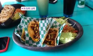 Tacos veganos at Ya Supe Lupe in Rionegro
