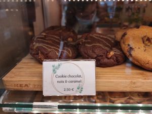 Cookie at Michel MaBelle in Bordeaux