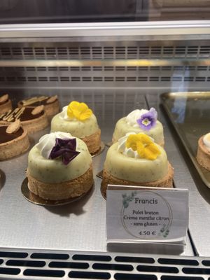 Francis  at Michel MaBelle in Bordeaux