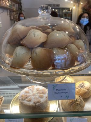 Madeleine  at Michel MaBelle in Bordeaux