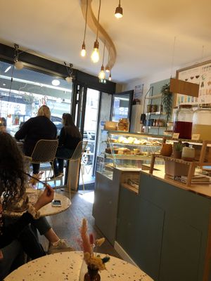 Reasonable area inside & outside  at Michel MaBelle in Bordeaux