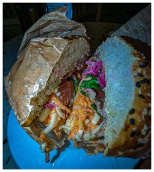 Bun aux bacon LaVie. 8 ou 8€50. at Michel MaBelle in Bordeaux