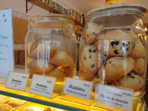 Madelines! at Michel MaBelle in Bordeaux