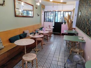 Eat-in space at Michel MaBelle in Bordeaux