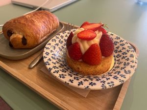 Pastries at Michel MaBelle in Bordeaux