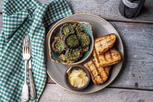 Chestnut mushrooms & vegan nut pesto with toasted sourdough at Wildwood in Plymouth