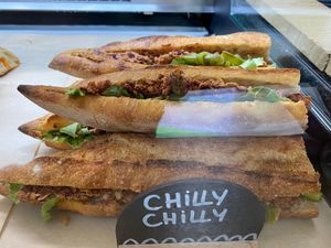 Chilly Chilly Sandwich at Eve, la sandwicherie végétale in Paris