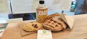 Menu "Grand gaufré" at Eve, la sandwicherie végétale in Paris