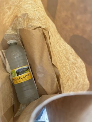 Menu for 7,9 with a sandwich and a drink   at Eve, la sandwicherie végétale in Paris