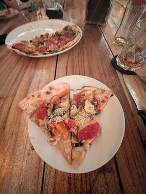 Pizza vegano at La Leyenda de L'Antico Forno in Puerto Viejo De Talamanca