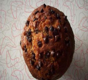 vegan, organic banana chocolate chip muffin at Maggie's in Lincoln