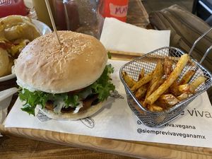 Hamburguesa de no pollo  at Siempre Viva in Mexico City