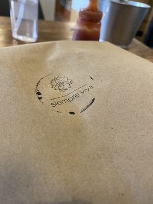 No puede acabar y pedí para llevar   at Siempre Viva in Mexico City