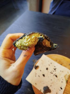 Croissant al carbone con crema di pistacchio Dubai at efrem in Turin