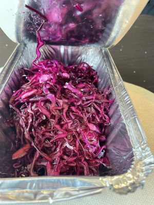 Red cabbage salad (portare via)  at efrem in Turin