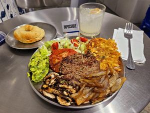 Breakfast at 404Plant in Hong Kong Island