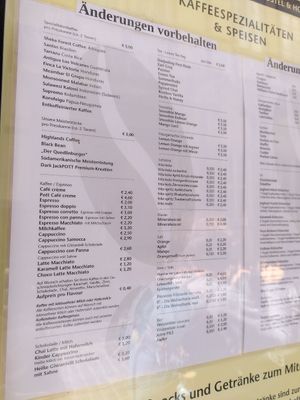 Drinks menu, oat milk available at Samocca in Quedlinburg