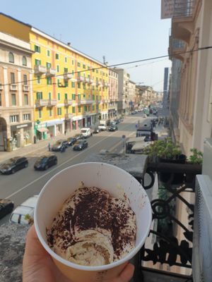 Tiramisu for breakfast at MiBiò bistrot in Milan