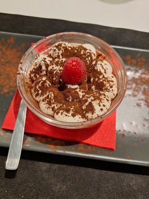 Tiramisù at MiBiò bistrot in Milan