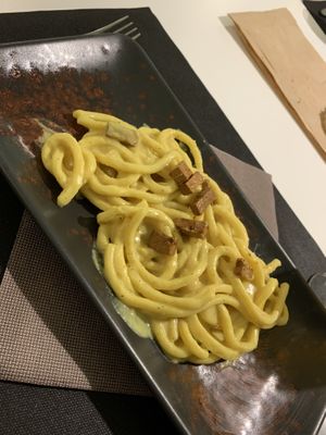 Vegan carbonaraa  at MiBiò bistrot in Milan