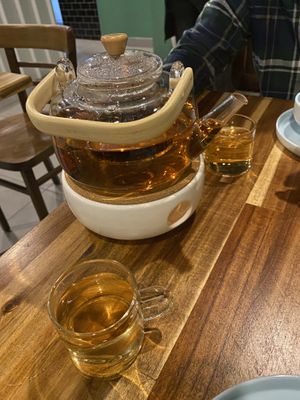 Yea  at Green Sprouts Vegetarian in Neutral Bay